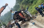 दाउन्नेमा आज बिहान भएको सवारी दुर्घटनामा ६ जनाको मृत्यु