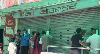 डाक्टरको आन्दोलनले अस्पतालमा विरामी अलपत्र