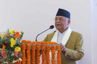 मिडियाले तल्लो स्तरको भाषा प्रयोग गर्ने गरेको प्रधानमन्त्रीको आरोप