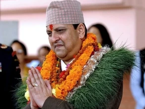 पूर्वराजा ज्ञानेन्द्रले सर्वसाधारणलाई टीका–जमरा नलगाउने