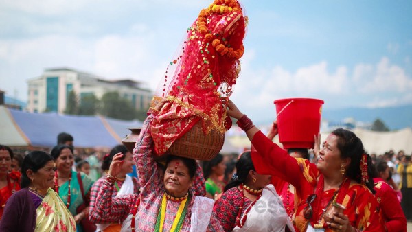 उज्याली गौरा एवं दुर्वाष्टमी पर्व मनाइँदै