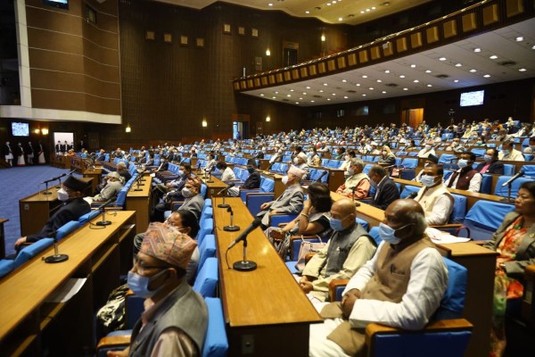 फेरि सर्यो प्रतिनिधि सभाको बैठक