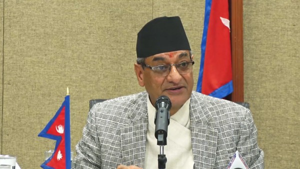 गृहमन्त्री लेखकको निर्देशन : लागुऔषधको समस्या डरलाग्दो छ, नियन्त्रणमा लाग्नुस्