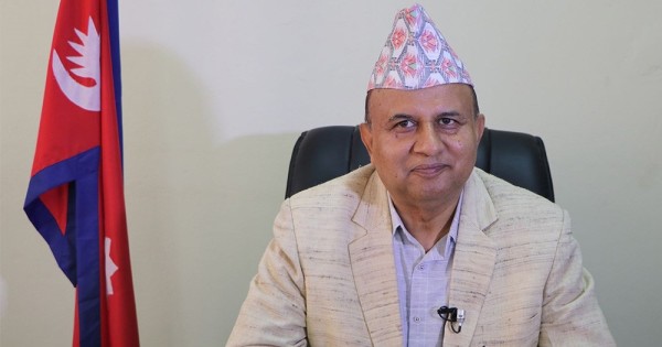 नेकपा एमालेका महासचिव : पोखरेल विदेशमा रहेकालाई फर्काउँछु भन्नेहरू राजनीतिमा आएपछि विदेशिनेको संख्या झन् बढ्यो