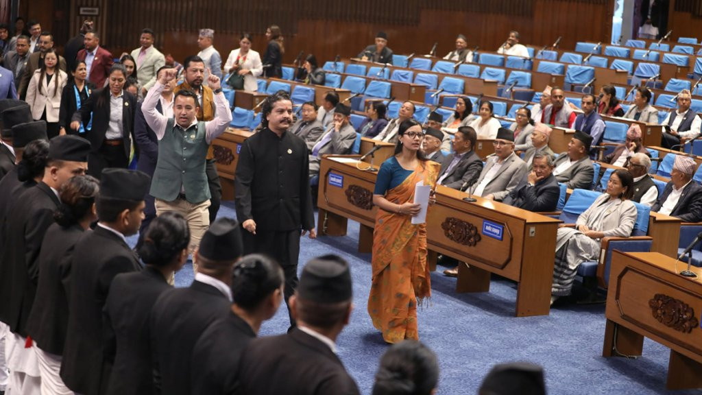 रास्वपा र राप्रपाले गरे मंगलबारको प्रतिनिधिसभा बैठक बहिस्कार
